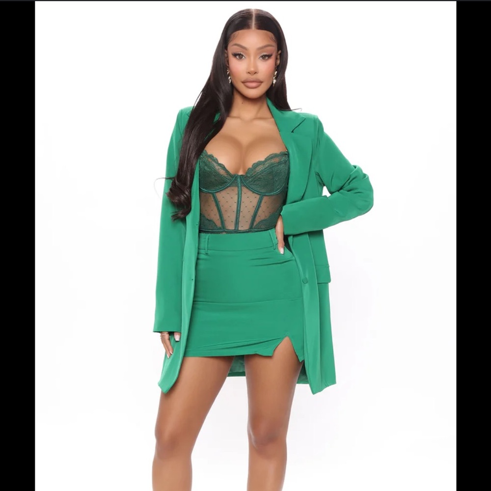Fashion nova she’s always right blazer set women’s size small